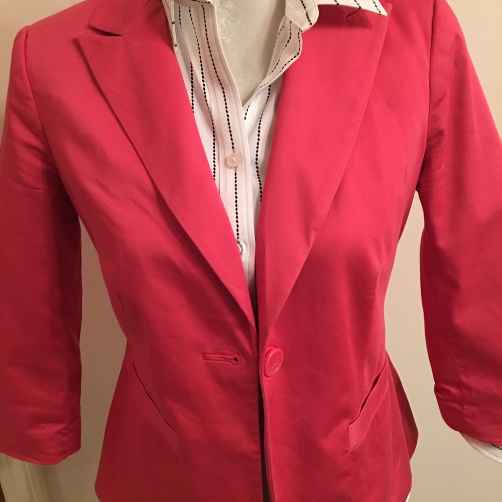 Pink 3/4 sleeves blazer